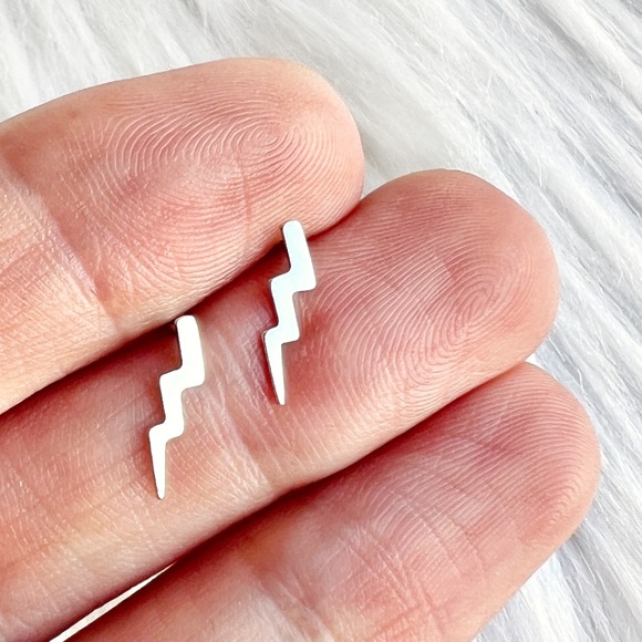 Handmade Jewelry - Tiny 925 Lightning Bolt STERLING SILVER Unisex Stud Earring Pair Bowie NEW